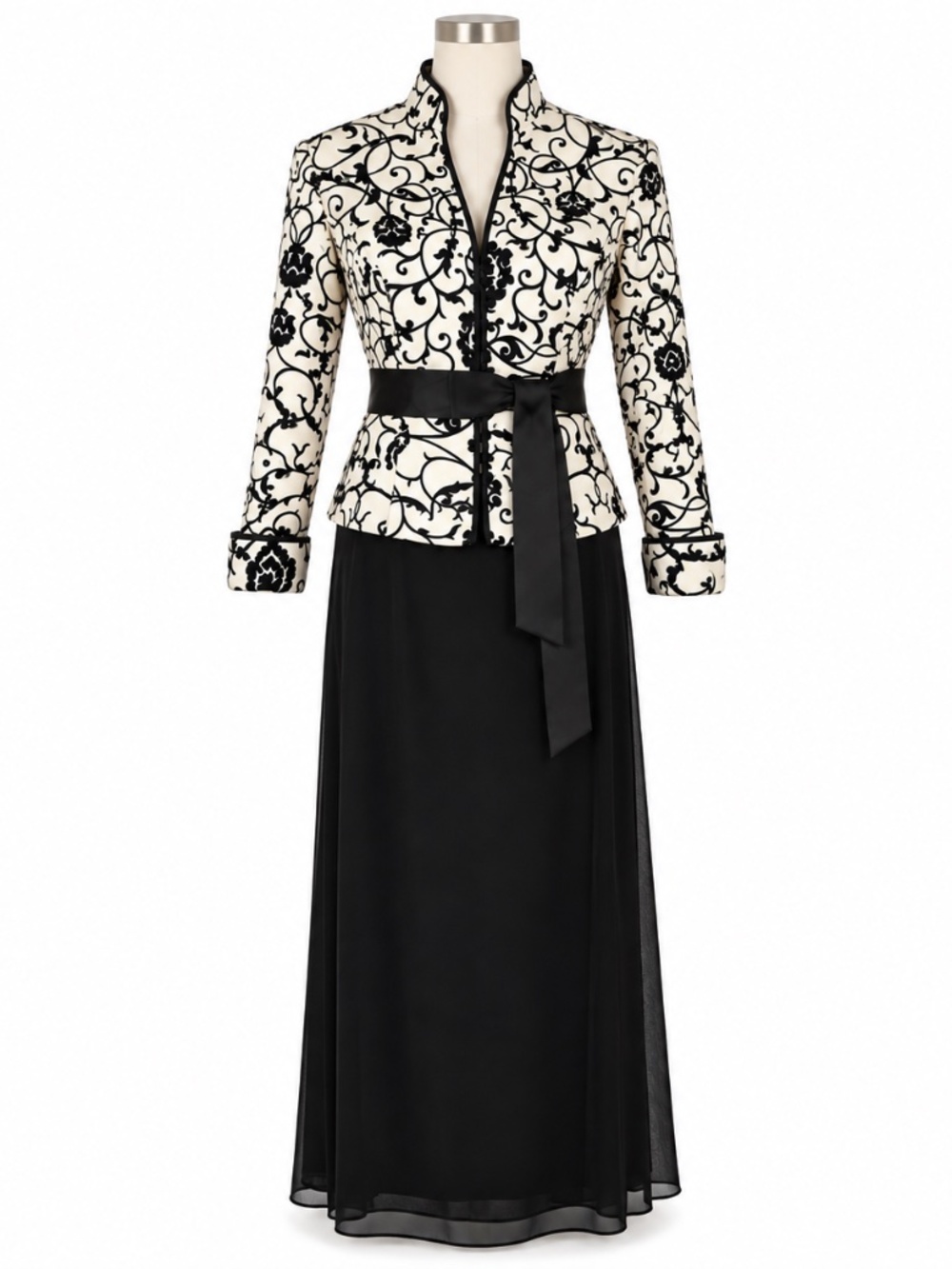 JS Collections 2-Piece Black & Ivory Oriental Print Jacket and Skirt 14